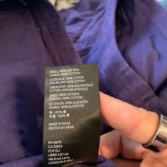 Anthropologie cropped back lace up ruffle sleeve top. Worn a few times - Picture 4 of 4